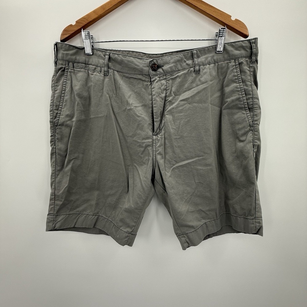Faherty Chino Shorts Green Mens Size 38 x 9 - Picture 2 of 10